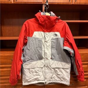 The NorthFace Ski/Board Jacket w/Removable Puffer (see all photos and desc)